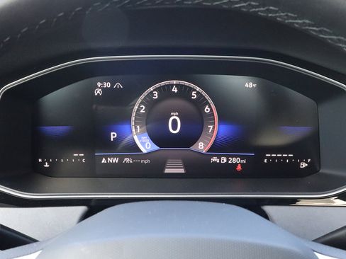 Used 2025 Volkswagen Jetta SE image 28