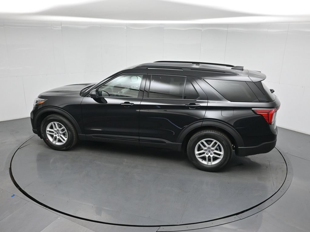New 2026 Ford Explorer Active RWD image 41