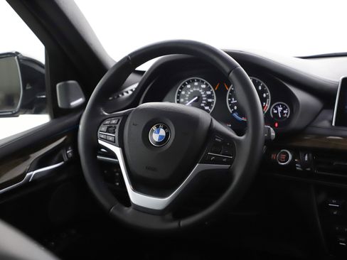 Used 2017 BMW X5 xDrive50i image 14