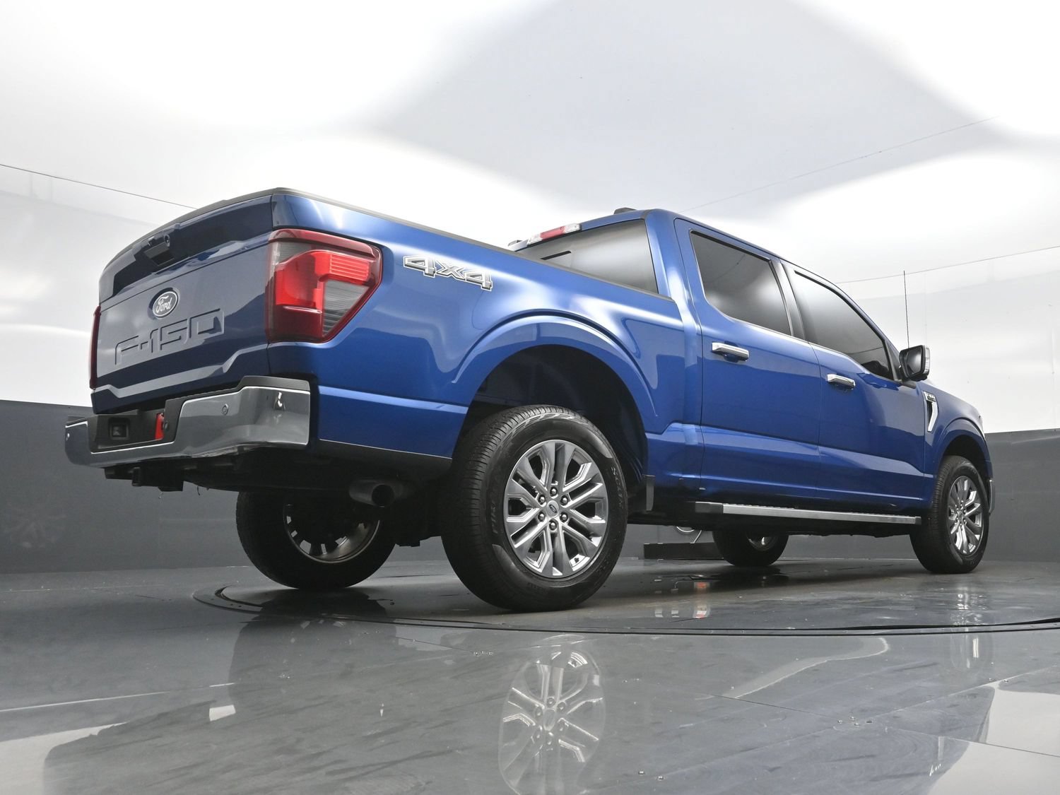 Used 2024 Ford F150 XLT w/ Equipment Group 302A MID AWD/4WD image 31