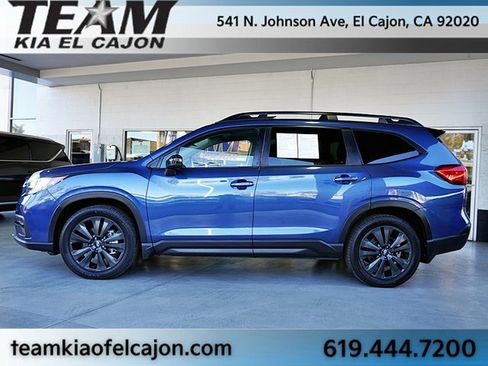 Used 2022 Subaru Ascent Onyx Edition image 6