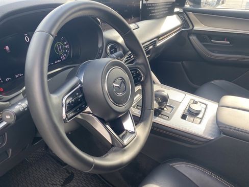 Certified 2025 MAZDA CX-70 Plug-In Hybrid w/ Premium Plus image 16