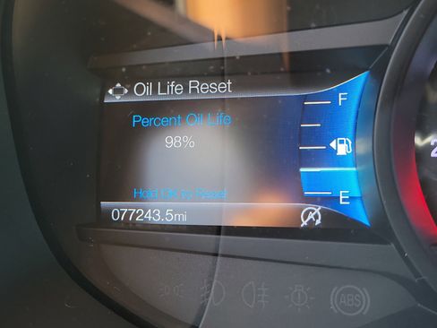 Used 2019 Ford Edge ST w/ Convenience Package image 23