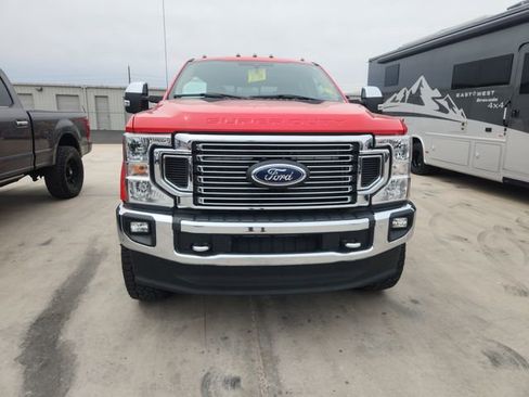 Used 2021 Ford F350 XLT w/ XLT Premium Package image 2