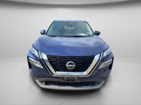 Used 2023 Nissan Rogue SV AWD/4WD image 3