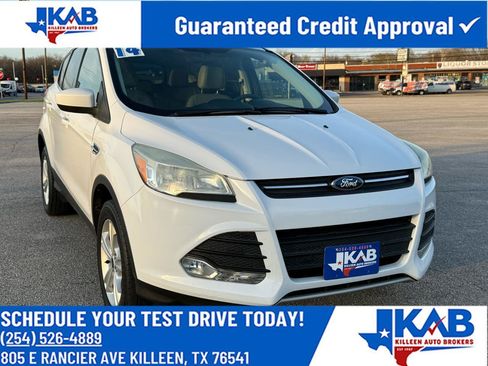 Used 2014 Ford Escape SE FWD image 1