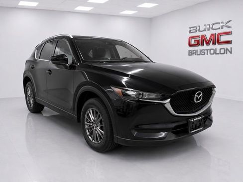 Used 2017 MAZDA CX-5 Touring w/ Preferred Equipment Package AWD/4WD image 1