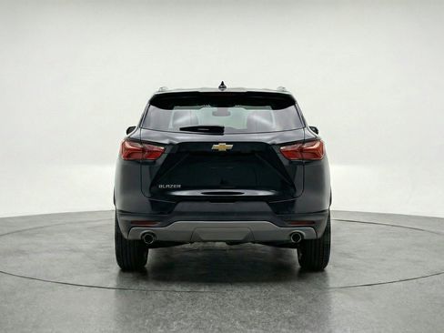 Used 2025 Chevrolet Blazer LT FWD image 7