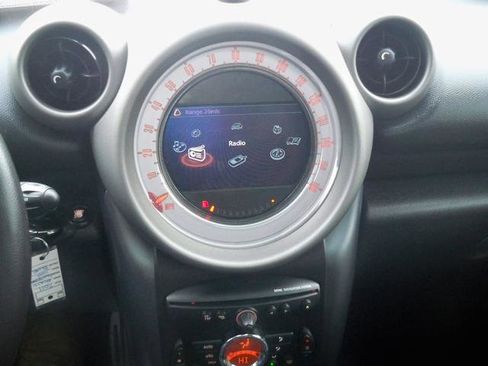 Used 2011 MINI Cooper Countryman S image 13