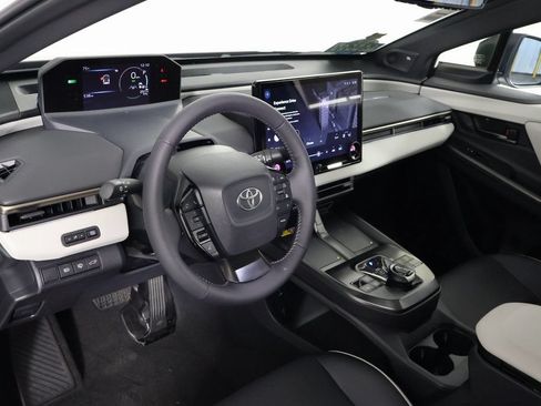 Used 2026 Toyota bZ FWD image 7