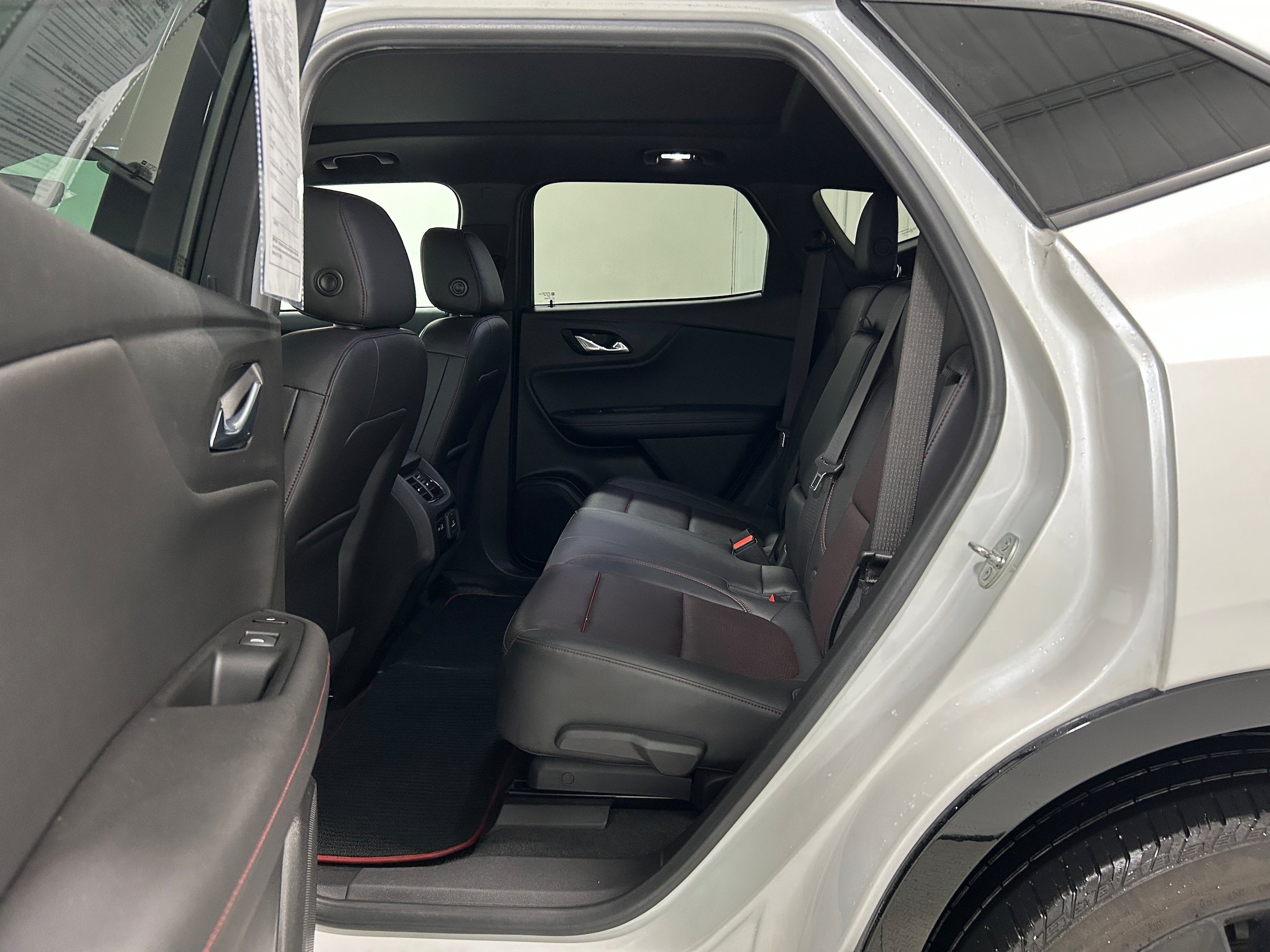 Used 2020 Chevrolet Blazer RS AWD/4WD image 29