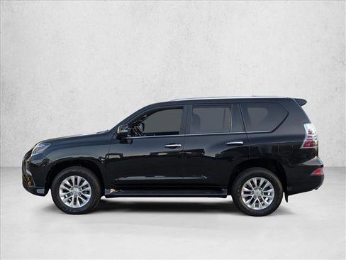Used 2023 Lexus GX 460 Premium w/ Premium Plus Package image 9