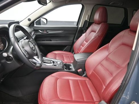 Certified 2023 MAZDA CX-5 Carbon Edition image 18