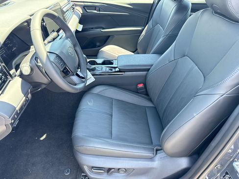 New 2026 Toyota Camry XSE FWD image 21
