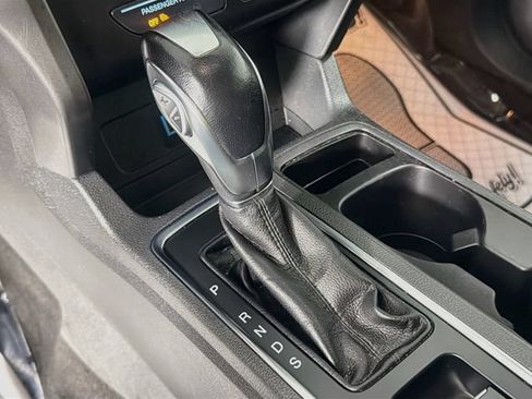 Used 2019 Ford Escape SEL AWD/4WD image 16