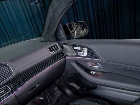 New 2026 Mercedes-Benz GLE 63 AMG S image 27
