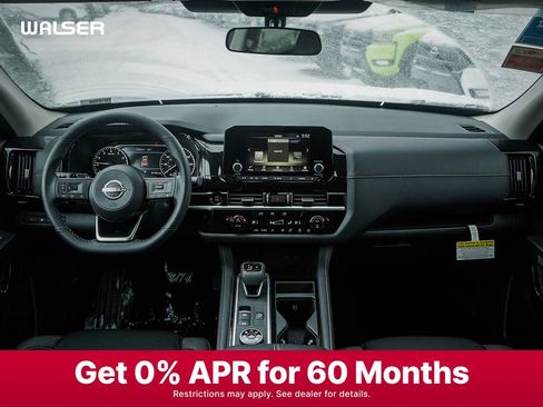 New 2025 Nissan Pathfinder SV w/ Black Appearance Package image 15