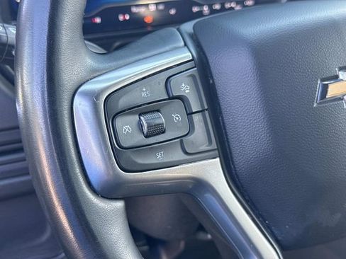Used 2023 Chevrolet Suburban LT image 32