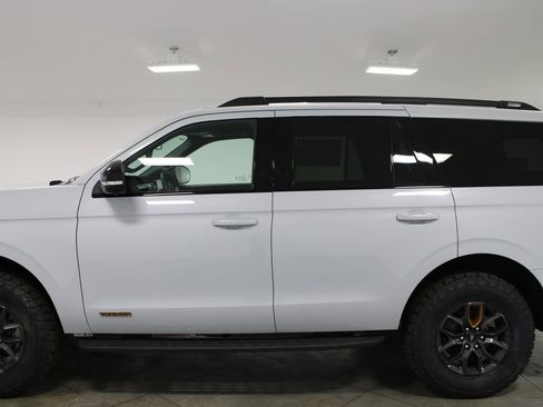 New 2026 Ford Expedition Tremor image 5