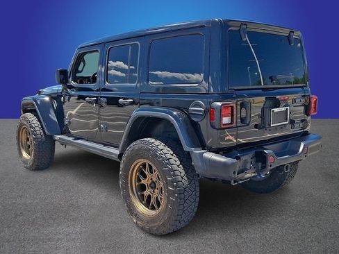 Used 2022 Jeep Wrangler Unlimited Rubicon w/ Safety Group AWD/4WD image 6