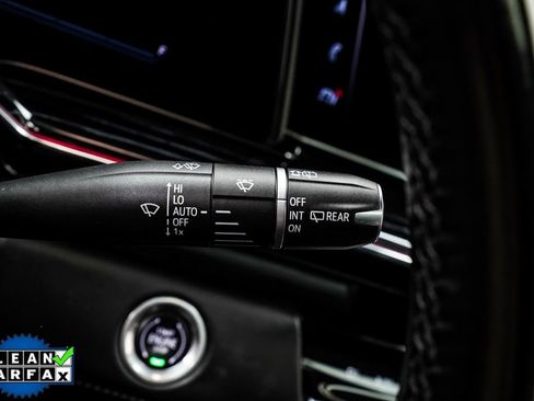 Used 2023 Cadillac Escalade ESV V image 35