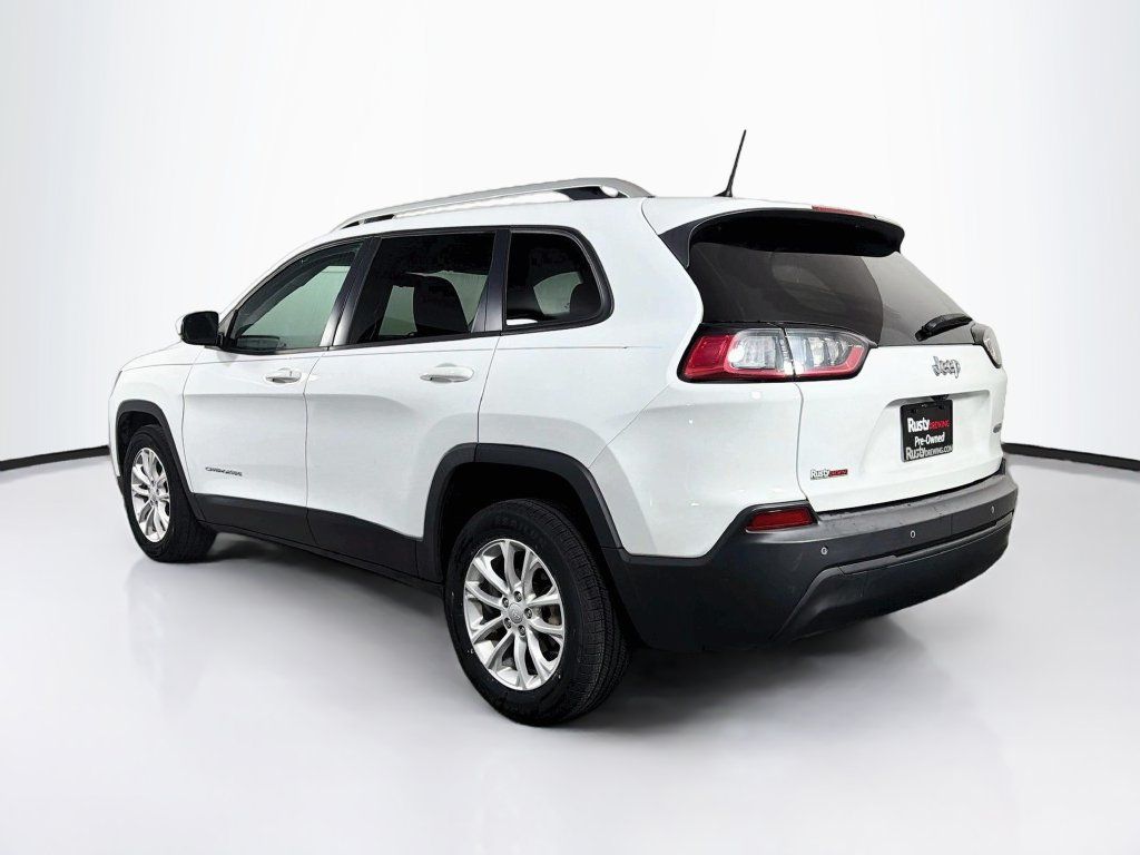 Used 2020 Jeep Cherokee Latitude w/ Cold Weather Group FWD image 5