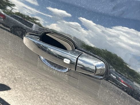 Used 2019 Chevrolet Camaro LT RWD image 17