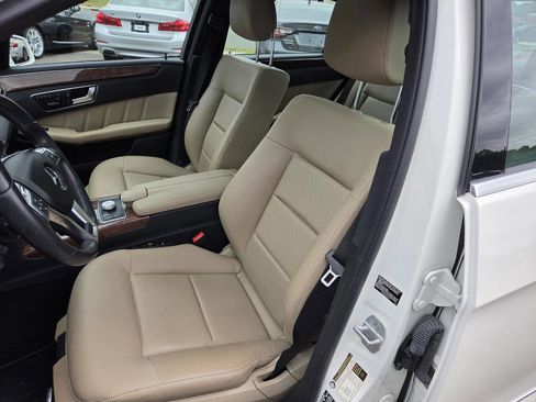 Used 2012 Mercedes-Benz E 350 Sedan image 9