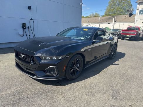 Used 2024 Ford Mustang GT image 1