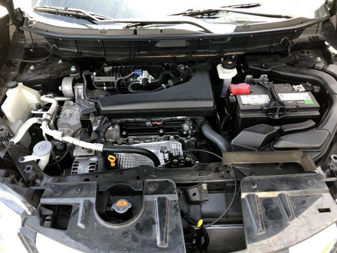 Used 2019 Nissan Rogue SV image 31