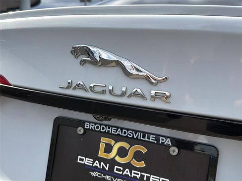 Used 2019 Jaguar XF S AWD/4WD image 36