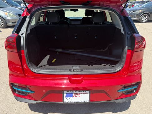 Used 2020 Kia Niro EX Premium FWD image 21