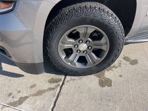 Used 2019 Chevrolet Tahoe LS image 29