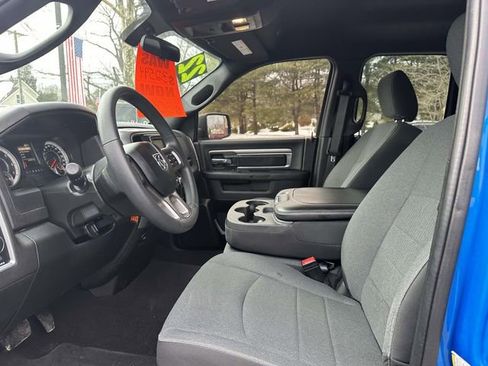 Used 2022 RAM 1500 Classic Warlock image 9