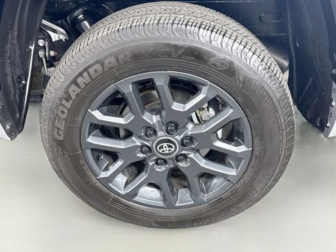 Certified 2026 Toyota Tundra Platinum AWD/4WD image 33