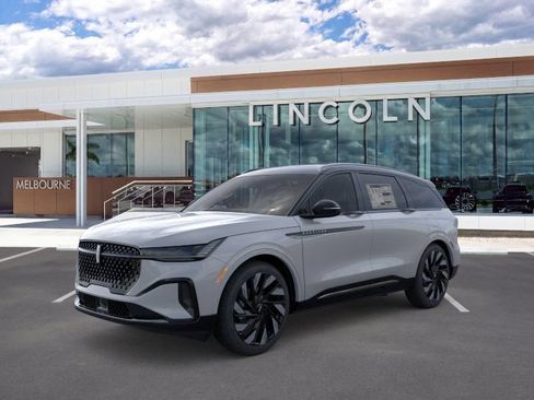 New 2026 Lincoln Nautilus Reserve w/ Jet Appearance Package AWD/4WD image 1