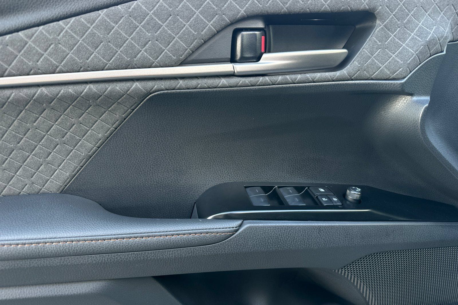 New 2026 Toyota Camry XSE AWD/4WD image 10