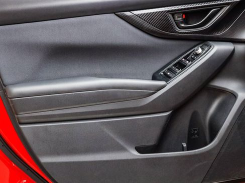 Used 2023 Subaru Crosstrek 2.0i Premium image 21