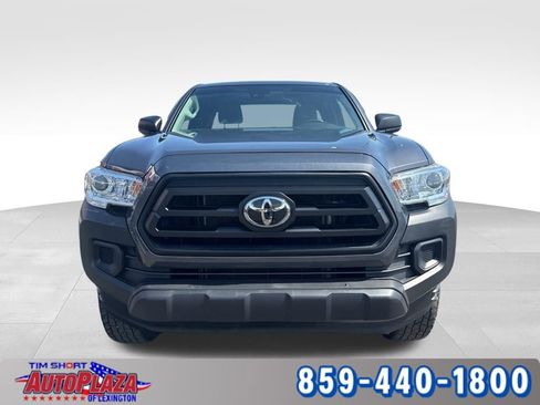 Used 2022 Toyota Tacoma SR image 8