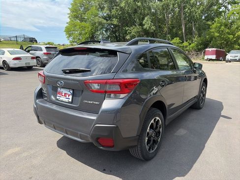 Certified 2022 Subaru Crosstrek 2.0i Premium AWD/4WD image 7