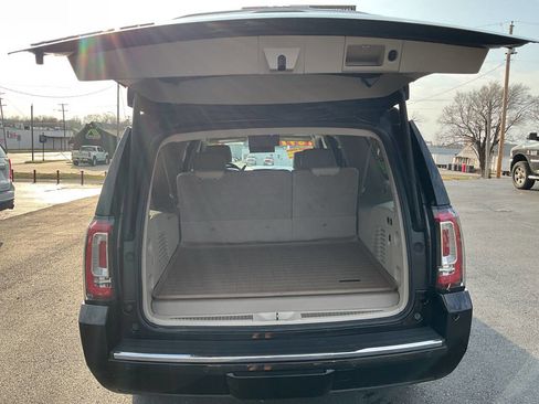 Used 2016 GMC Yukon XL Denali w/ Open Road Package image 18