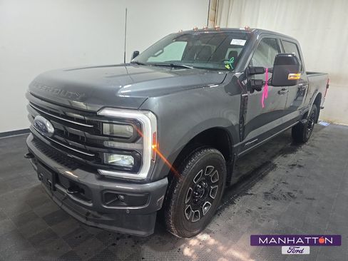 Used 2026 Ford F250 Platinum AWD/4WD image 1