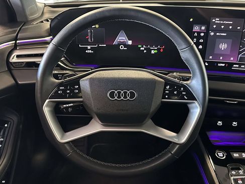 Used 2025 Audi A5 2.0T Premium w/ Premium Plus AWD/4WD image 18