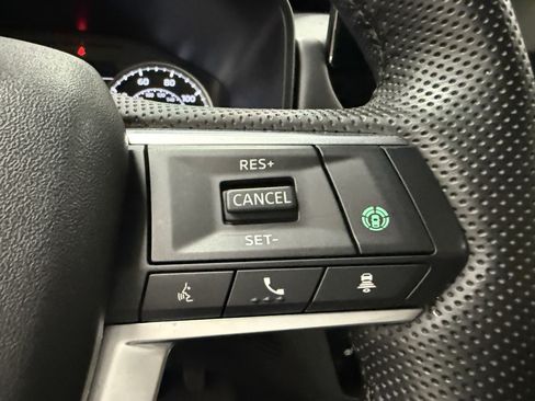 Used 2025 Mitsubishi Outlander SE AWD/4WD image 20