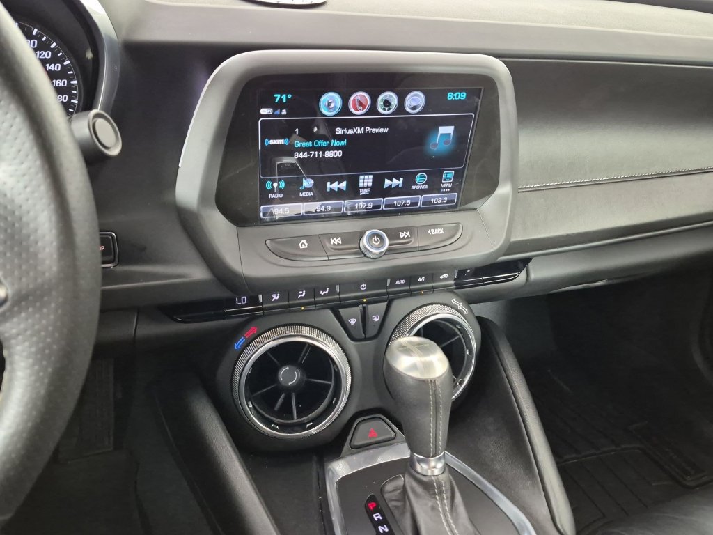 Certified 2018 Chevrolet Camaro SS RWD image 22