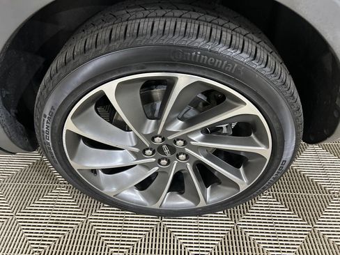 Used 2022 Lincoln Nautilus Reserve w/ Equipment Group 202A AWD/4WD image 10