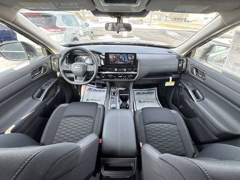 New 2026 Nissan Pathfinder SV AWD/4WD image 21