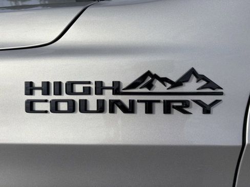 Certified 2023 Chevrolet Tahoe High Country w/ Advanced Technology Package image 13