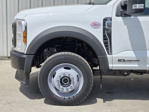 New 2025 Ford F550 4x4 Crew Cab image 8