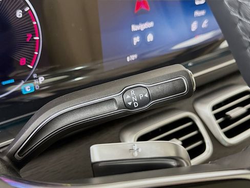 Used 2026 Mercedes-Benz GLE 350 4MATIC image 17